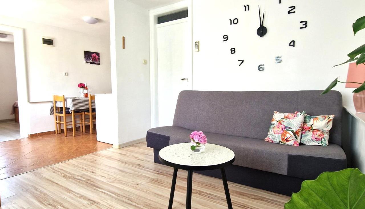 Apartment Jagoda Крк Экстерьер фото